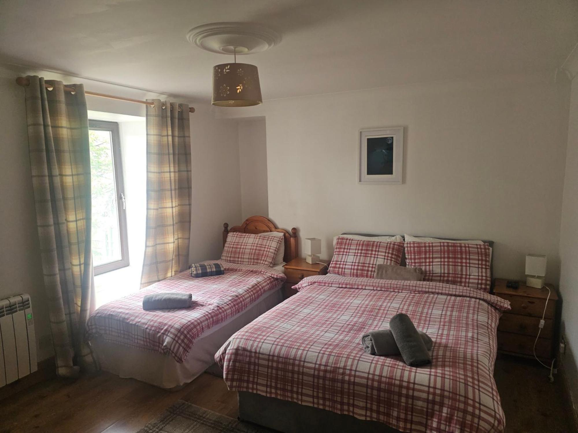 Telford Road Apartment Инвернесс Экстерьер фото